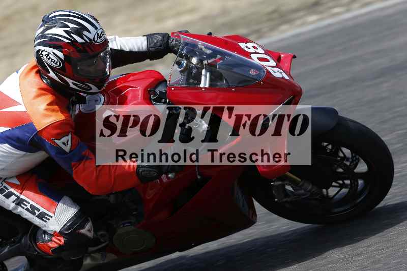 /21 17.06.2026  Ducati Schweiz Track Warmup ADR/Gruppe gruen/908